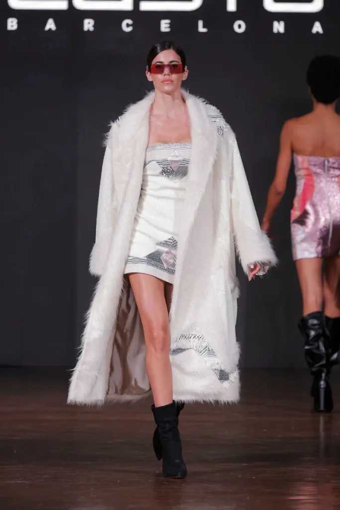 desfile de Custo Barcelona en Milan Fashion Week