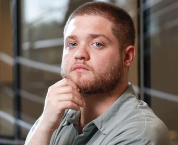 Toto Kirzner admite que se parece a Araceli González: “Soy explosivo como mi mamá”