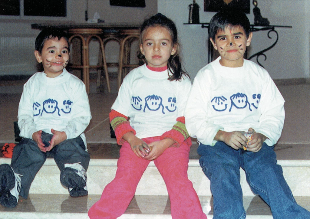 Una de las imágenes de Karim, Zahira y Sharif cuando vivían en Jordania. 