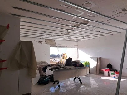 Parte de los trabajos de refacción post ataque.