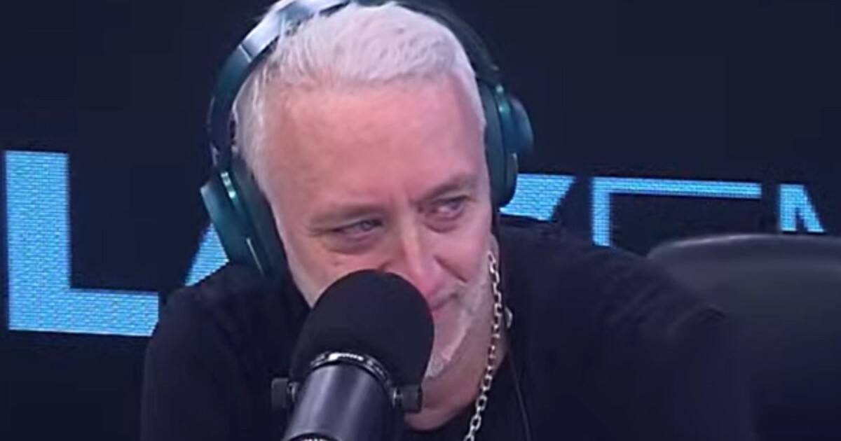 Andy se quebró en su vuelta a la radio tras la muerte de su padre y reveló el gran
