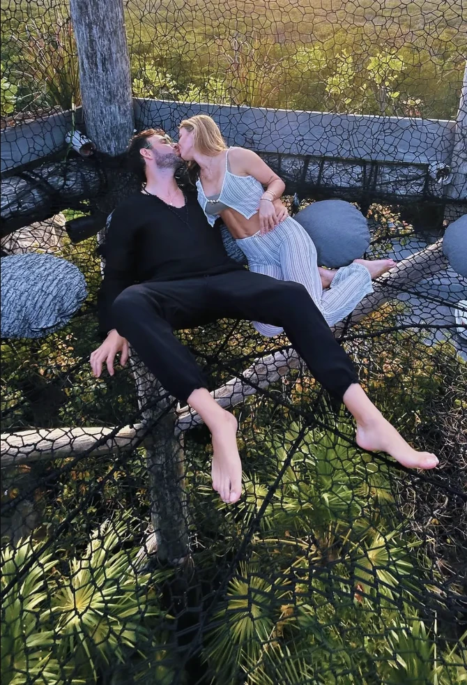 Cirio lucirá un vestido blanco "sencillo y delicado".