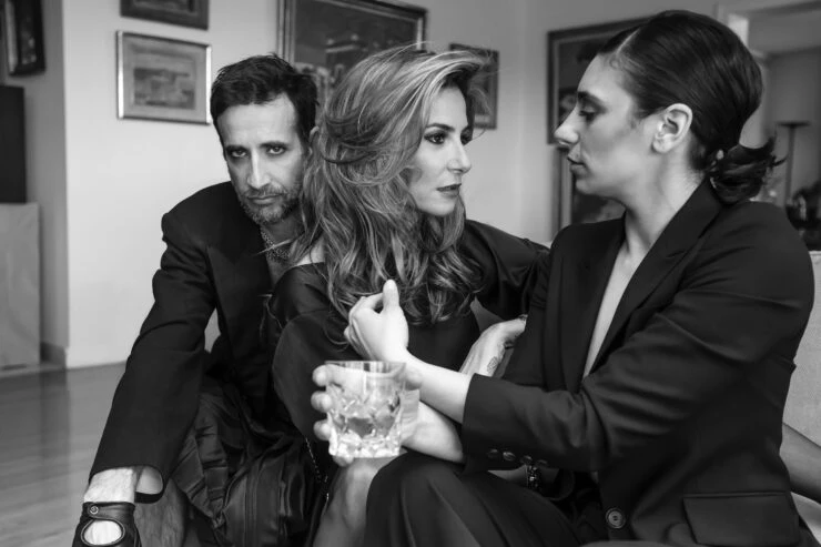 La misma sangre reúne las historias de los personajes