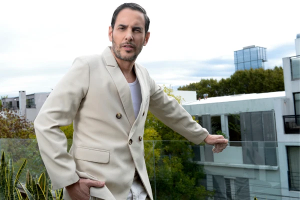 Rodrigo Lussich para la Tapa de GENTE Uruguay