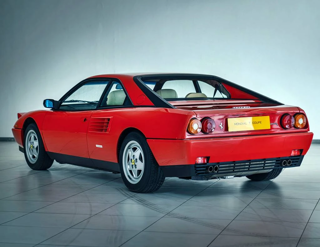 Ferrari Mondial