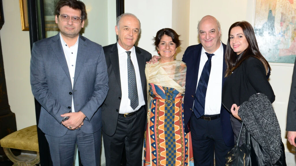 Pablo Garzonio con el embajador de Portugal