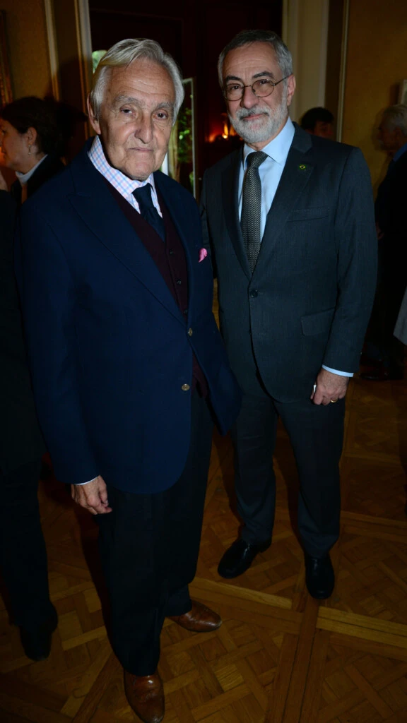 Julio Bitelli, el embajador de Brasil, y Rosendo Fraga
