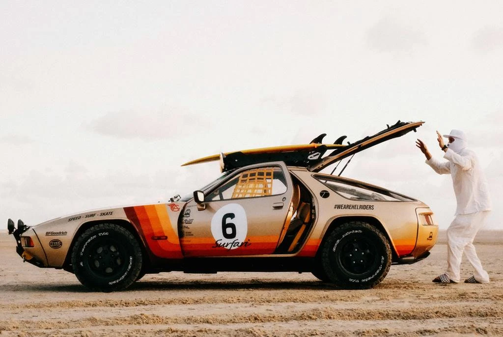 Porsche 928 Surfari