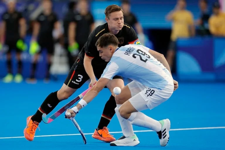 Thomas Habif frente al alemán Mats Grambusch