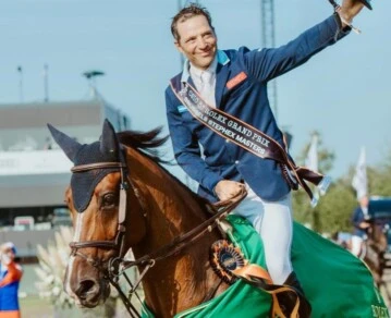 Jose Maria Larocca, el multimillonario argentino que ganó el Grand Prix hípico de 5 estrellas después de 50 años