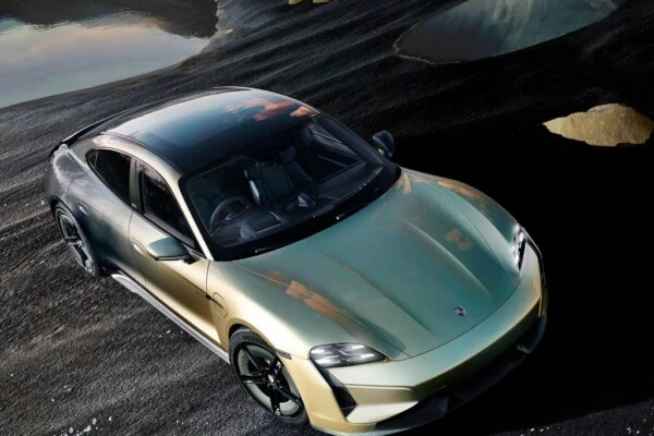 Taycan Turbo S Celestial Jade