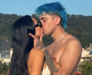 La Joaqui y Luck Ra enamorados