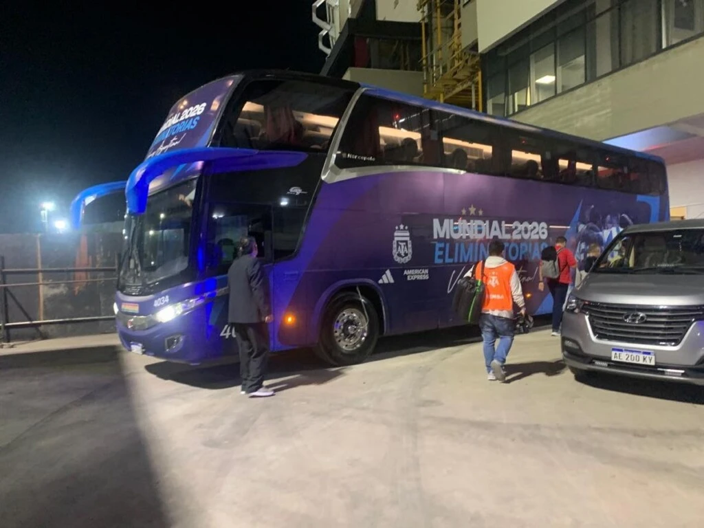 Argentina 6 Bolivia 0