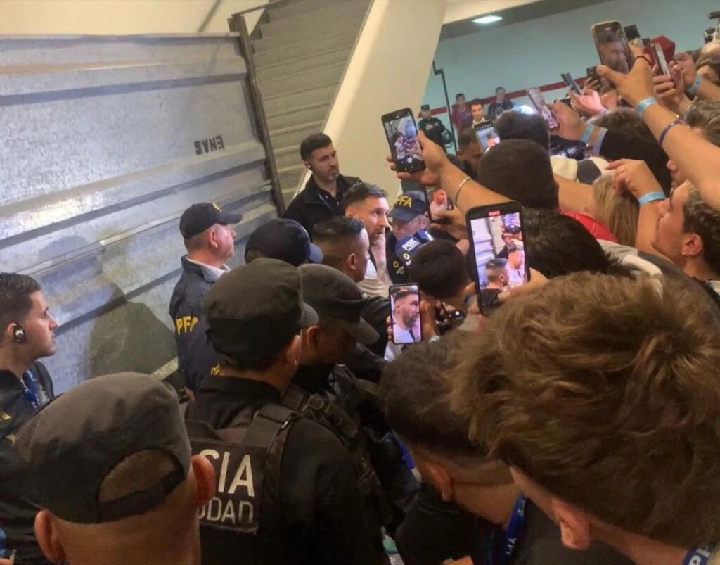 Argentina 6 Bolivia 0