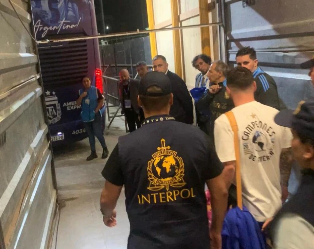 Argentina 6 Bolivia 0