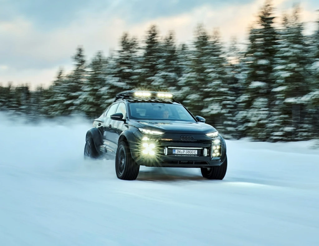 Audi Q6 e-tron offroad