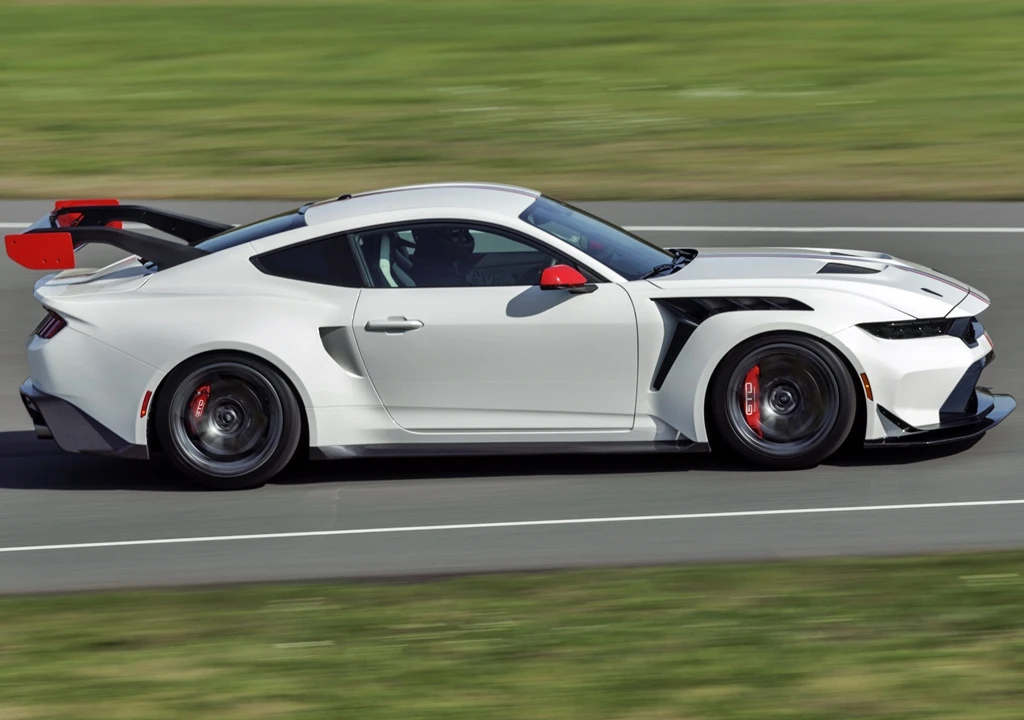 Ford Mustang GTD Spirit of America