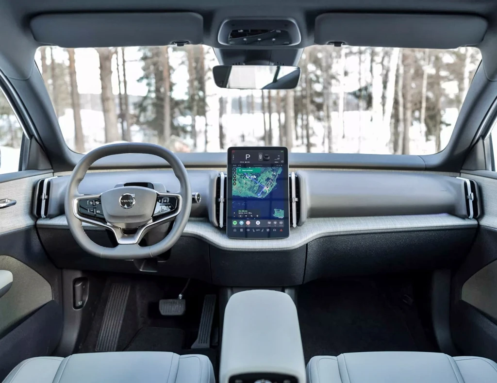 Volvo EX30 Cross Country