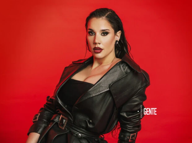 Lucila La Tora Villar. GENTE