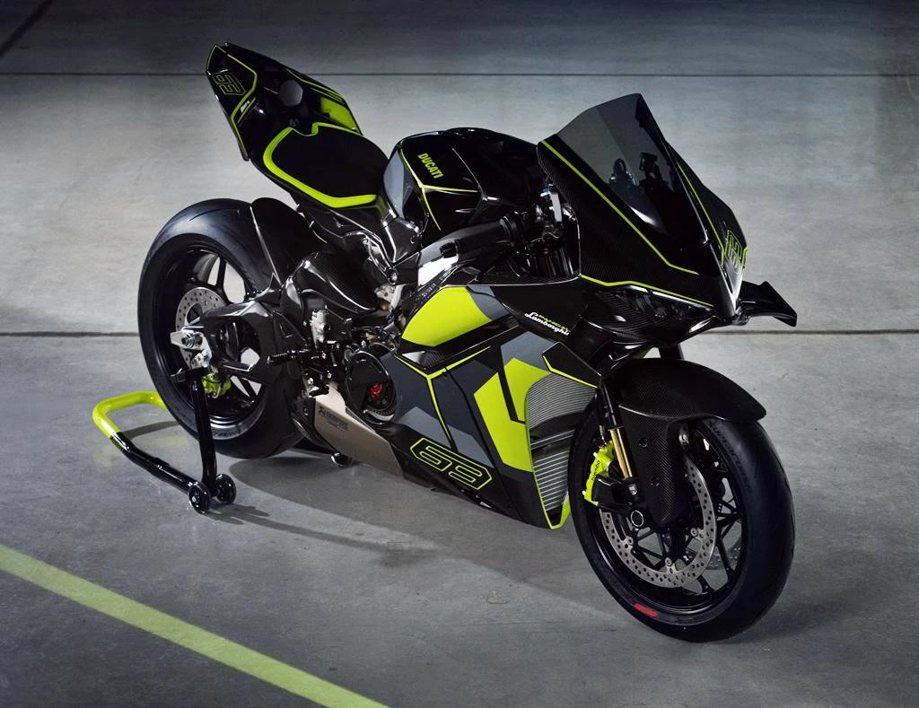 Ducati Panigale V4 Lamborghini