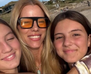 “Este team siempre”, la postal familiar de Nicole Neumann con sus hijos y su marido desde Miami