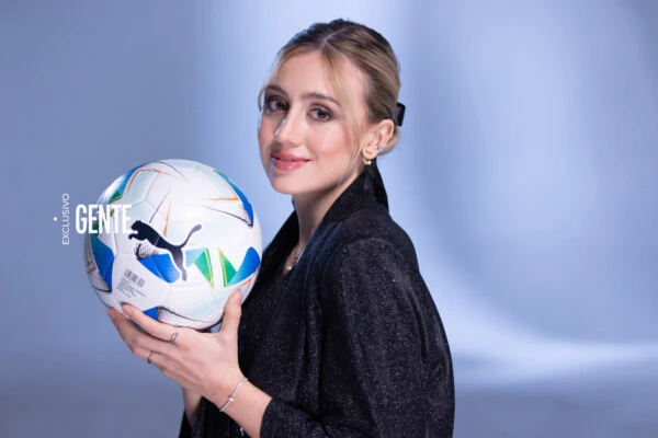 Morena Beltrán para Revista GENTE