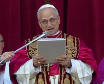 Su historia en Perú comenzó en 1985, pero el quiebre se dio cuando en 2014 el Papa Francisco lo nombró administrador apostólico de la Diócesis de Chiclayo y un año después se nacionalizó como peruano tramitando su DNI. En septiembre de ese año, con la nacionalidad conseguida, fue declarado obispo de la ciudad.