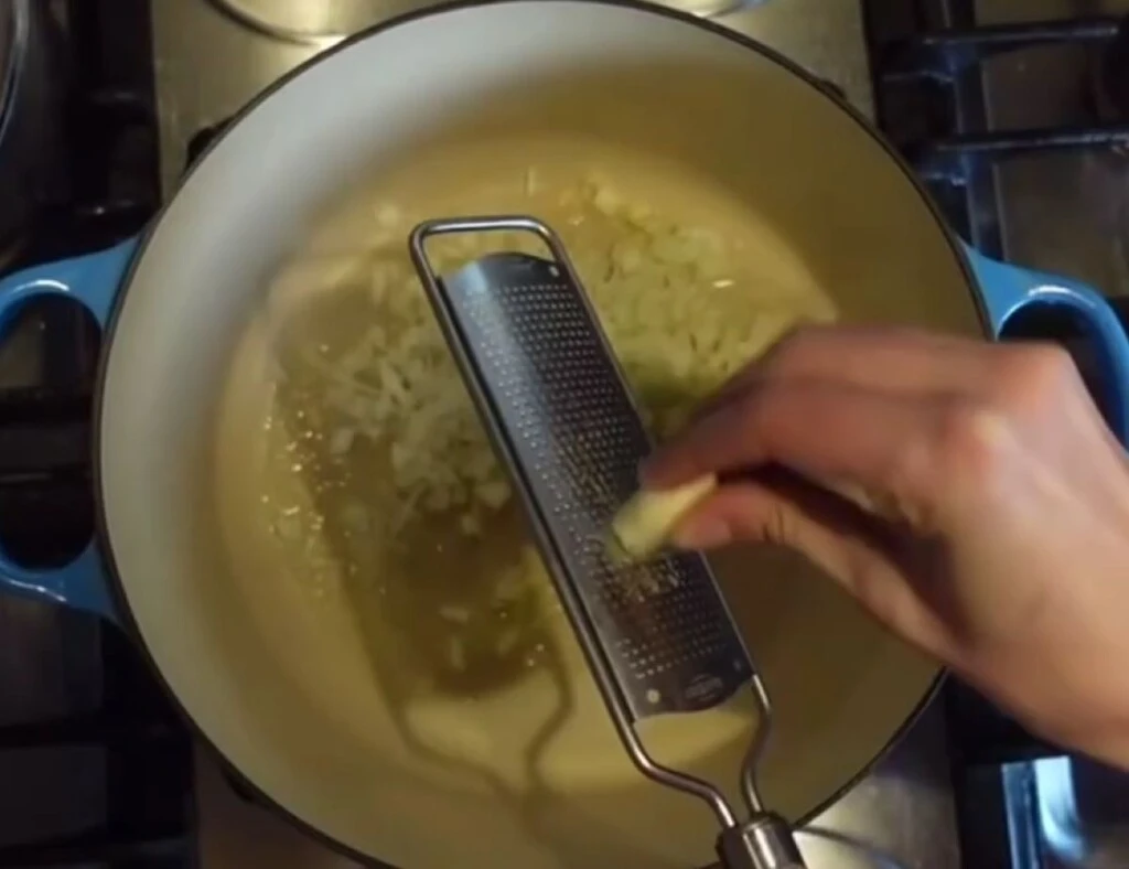 Esteban Bullrich y su hija Sol preparan Risotto de nuez