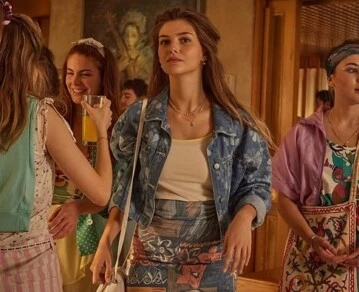 Candela Saitta en Máxima la serie