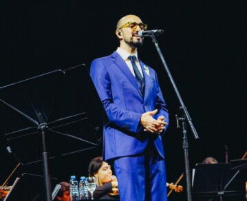 Abel Pintos celebró el Día de la Independencia con un emotivo concierto junto a la Orquesta del Teatro Colón