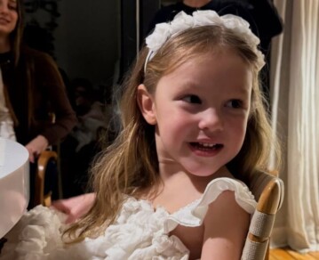 Mini fashionista: las claves del estilo 'Baby Couture' de la hija de Pampita que marcó tendencia en la moda infantil