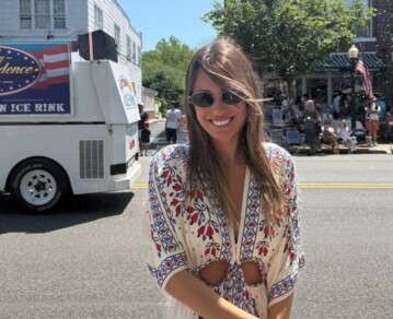Pampita adelantó desde Estados Unidos los colores y estampas que se usarán en esta primavera