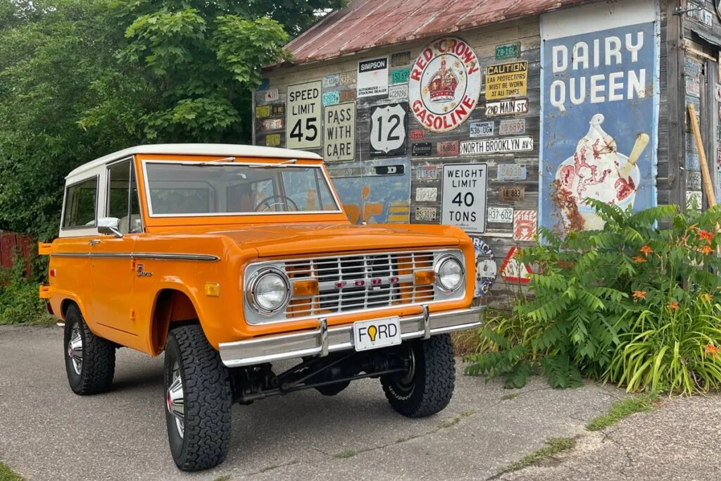 Ford Bronco