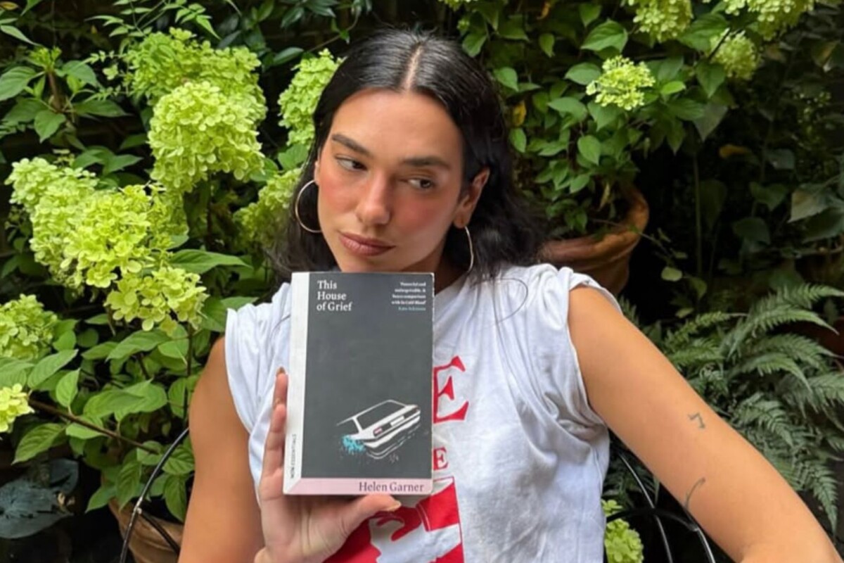 Qué leer-6 libros fascinantes que recomienda Dua Lipa en su club de lectura