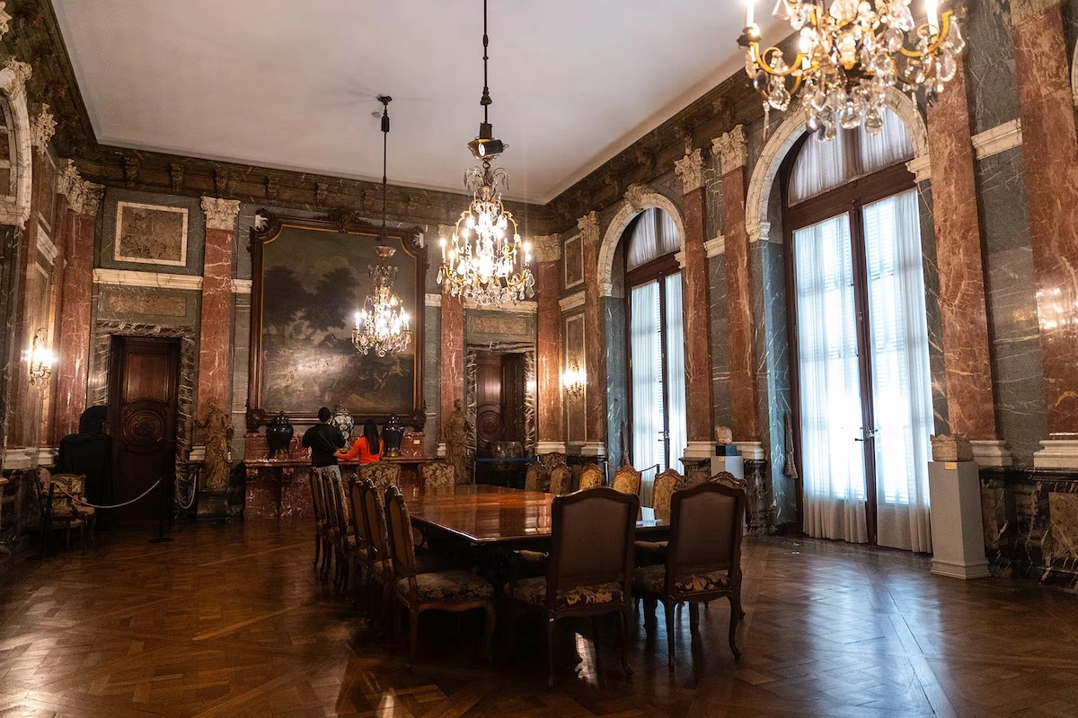 El salón comedor, en donde la familia se reunía para sus banquetes. 