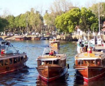 Se llega en pocos minutos en tren desde CABA y es una de las ciudades más lindas para visitar