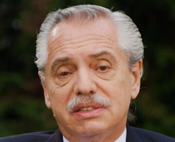 Reapareció Alberto Fernández en sus redes con un confuso posteo y generó preocupación: "No ando bien de salud"