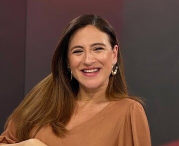 Carolina Amoroso presentó en vivo a su hijo y contó detalles del parto: "Es un bebotón de 4 kilos"