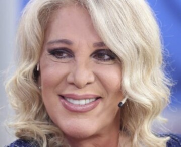 Reina Reech fue operada nuevamente: preocupación por su estado actual de salud