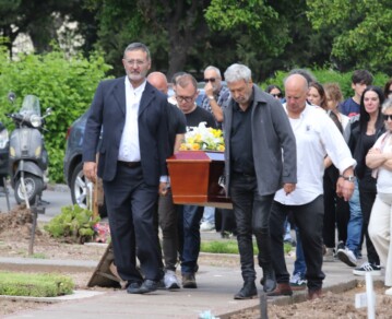 El último adiós a Mariano Castro: las fotos del velorio que conmovieron al mundo del espectáculo