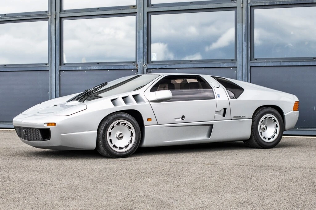 Isdera Imperator 108i Series 2