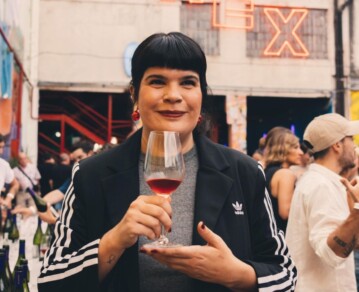 Los 3 consejos de la sommelier Agustina de Alba para elegir un buen vino en el supermercado