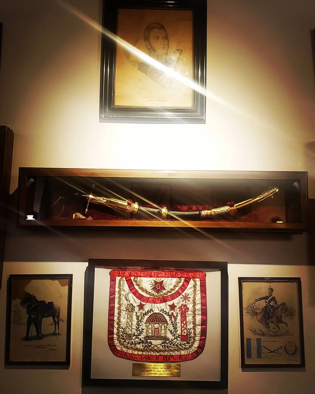 Homenaje a San Martín en El Café de Marco.