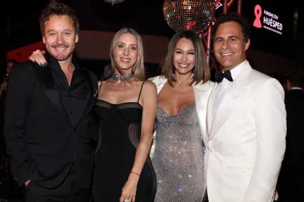 Benjamín Vicuña, Anita Espansandín, Pampita y Martín Pepa-gala solidaria-Revista Gente