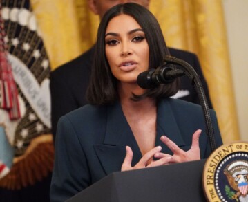 Kim Kardashian: cómo sus divorcios, un consejo de su padre que no escuchó y el nuevo drama legal de Ryan Murphy la convirtieron en la “abogada del momento”