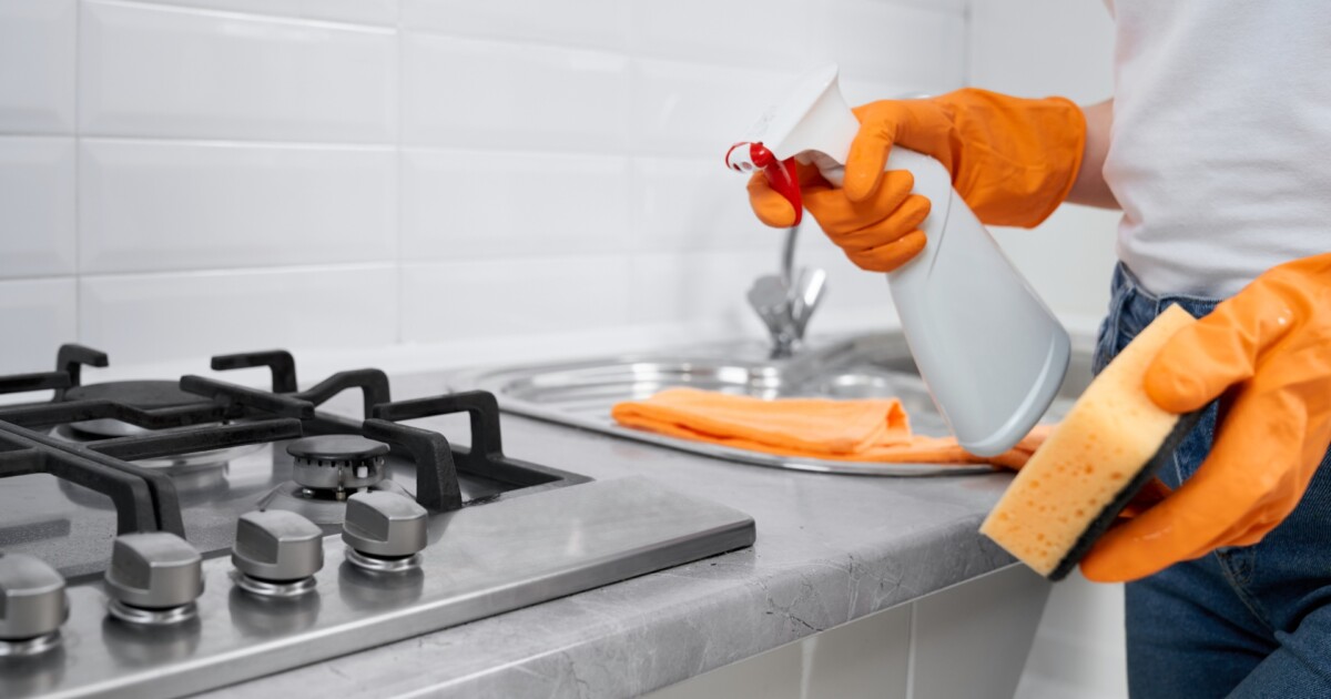Los errores más comunes al limpiar la cocina y cómo evitarlos para que ...