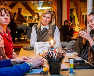 Máxima Zorreguieta volvió a marcar tendencia con un look de cuero y guiños contemporáneos: las fotos