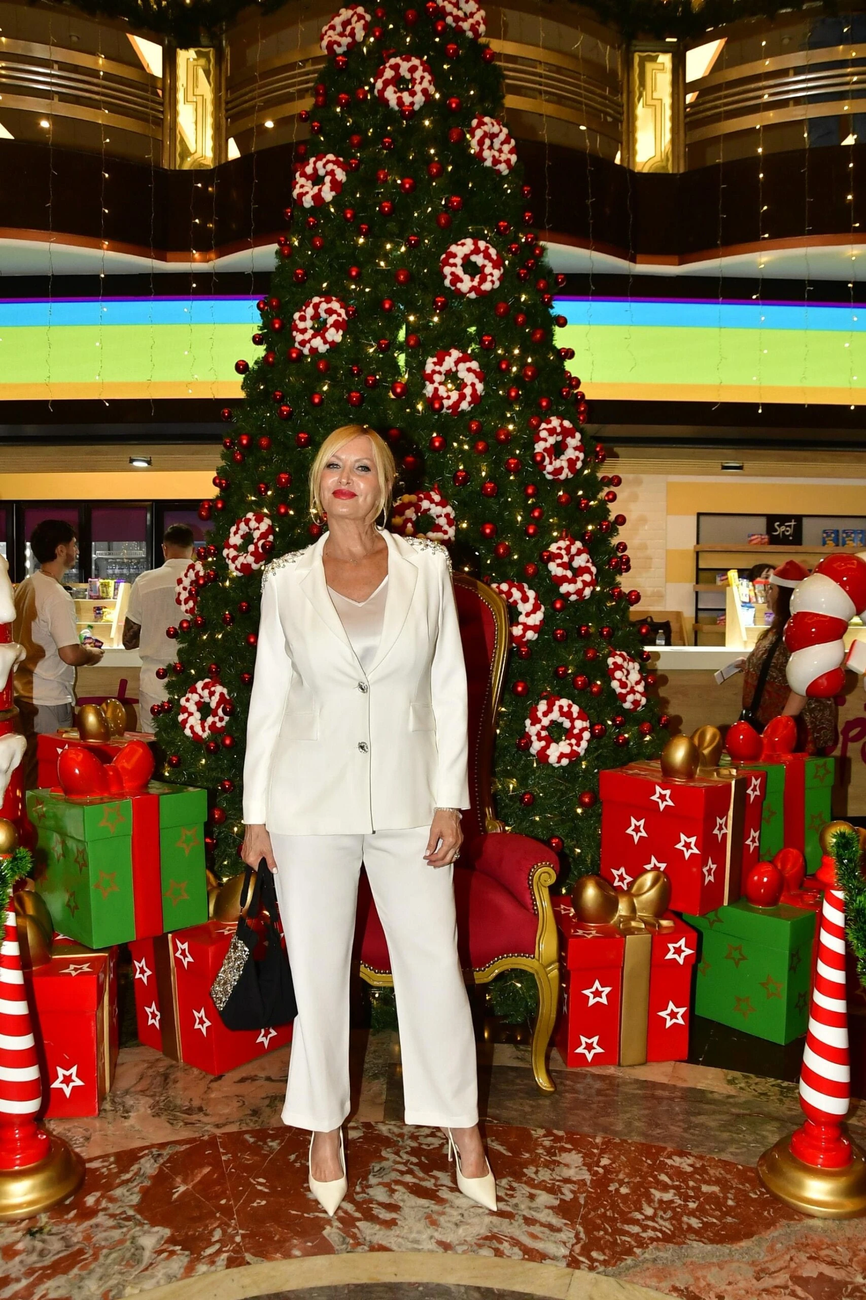 Yuyito González, otra de las lady white de la semana.