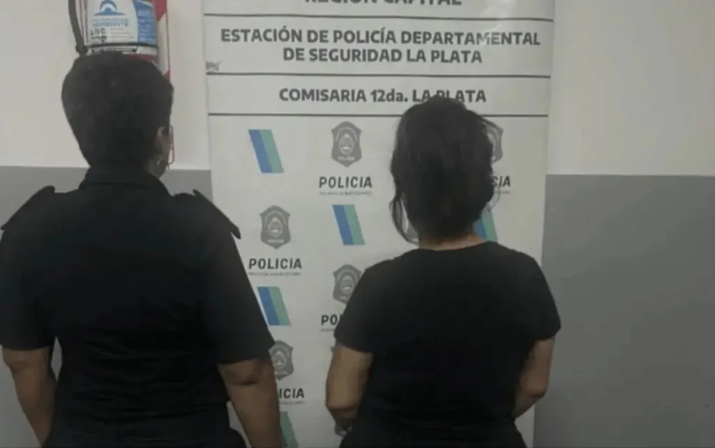 La foto oficial de la detenida por el robo. 