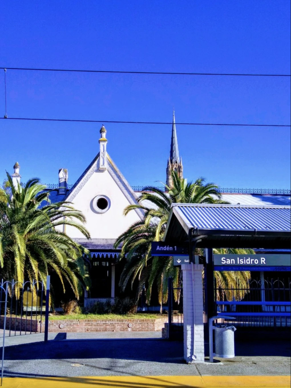 La estacion San Isidro R.